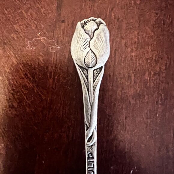 Vintage Silver Demitasse Cup Tea Coffee Spoon Tulip Flower Made Holland‎ 1973 - Picture 2 of 7